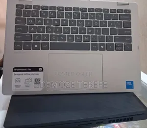 New Laptop HP OmniBook 5 Flip 16GB Intel Core Ultra 7 SSD 512GB