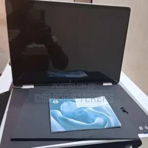 New Laptop HP OmniBook 5 Flip 16GB Intel Core Ultra 7 SSD 512GB