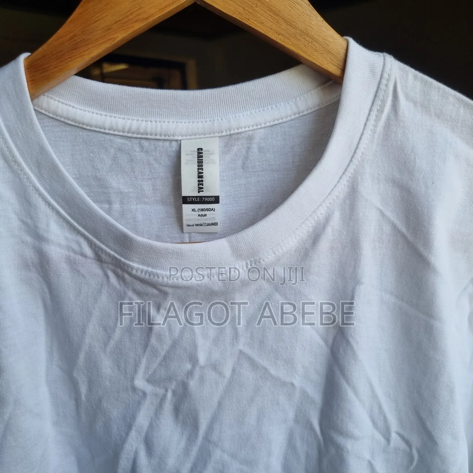 Plain White Color T-Shirt. Top Quality Cotton T-Shirt