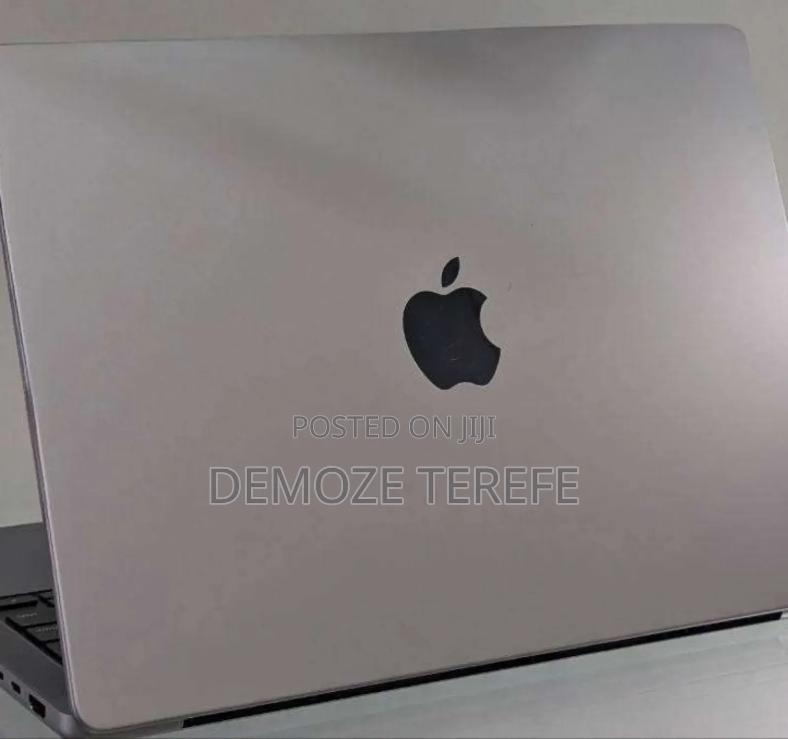 New Laptop Apple MacBook Pro M1 16GB Apple M1 Pro SSD 512GB