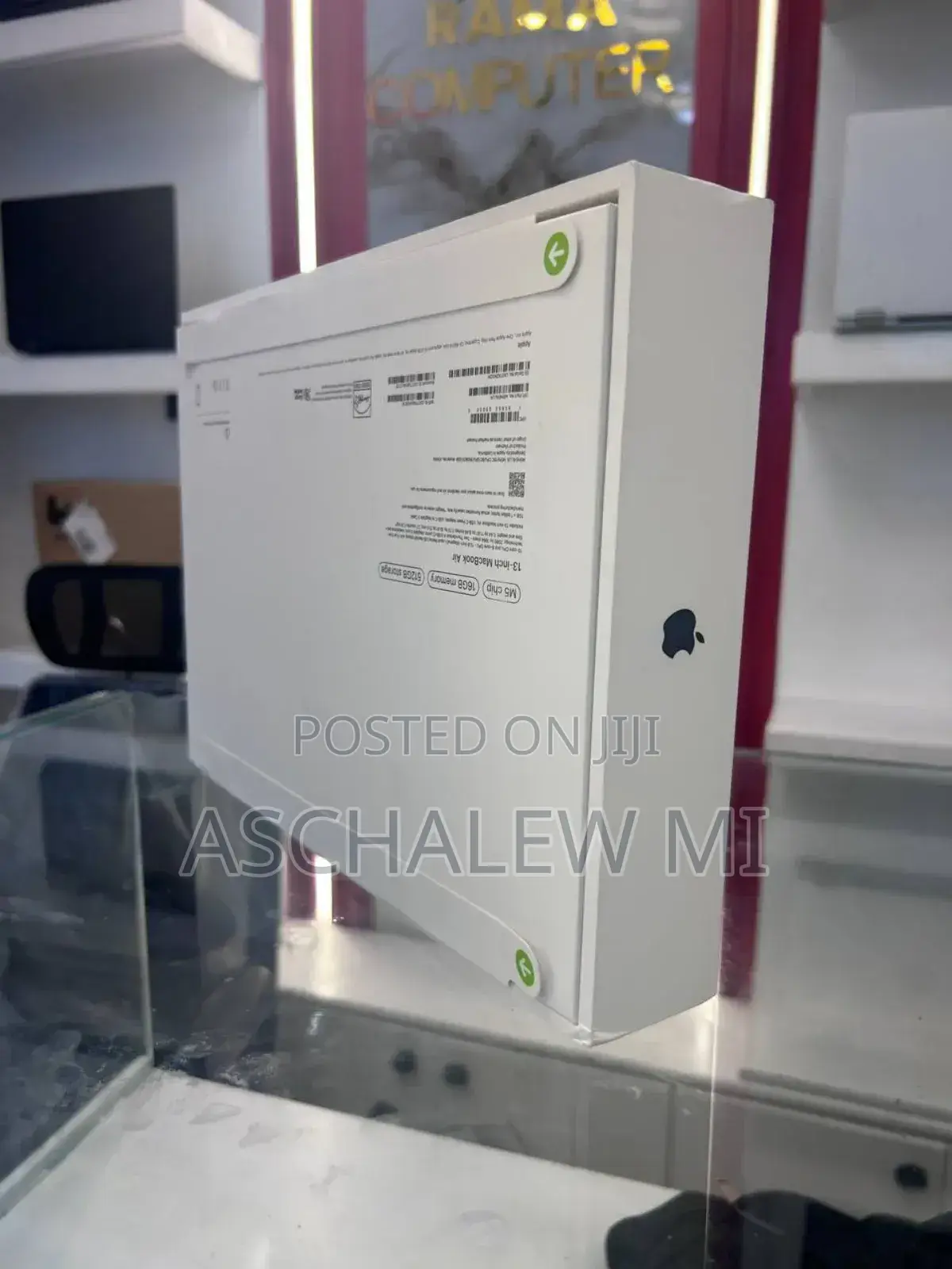 New Laptop Apple MacBook Air 2026 M5 13-inch 16GB Apple M5 SSD 512GB