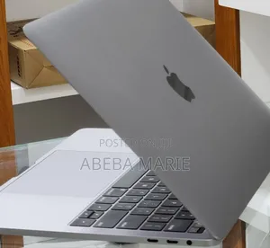 New Laptop Apple MacBook Pro 2019 16GB Intel Core i7 SSD 1T