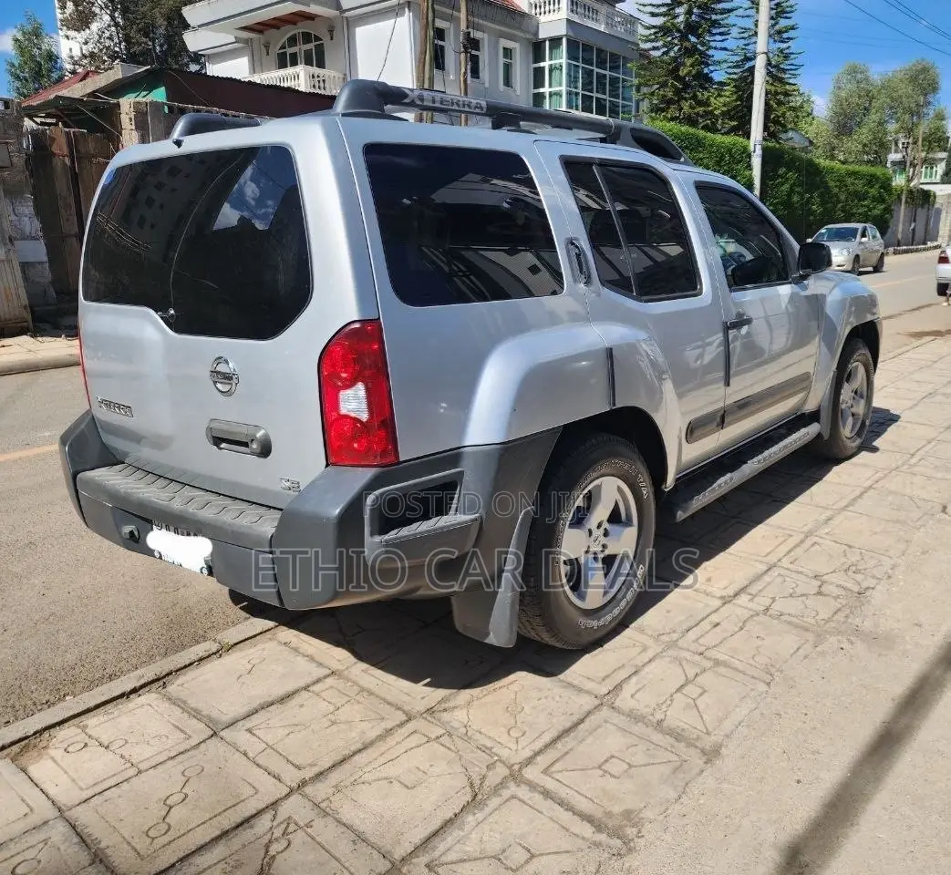 Nissan X-Trail 2006 Gray