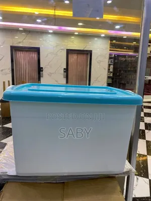 70 Litter Plastic Storage Box