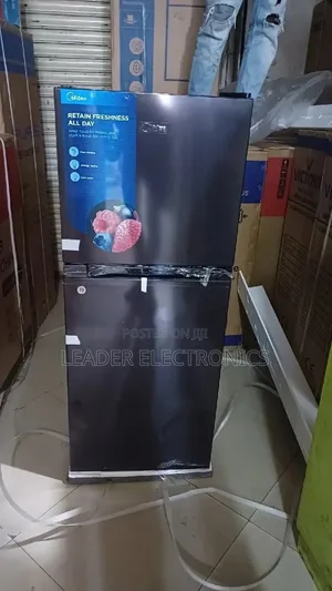 Media Refrigerator 187 Liter