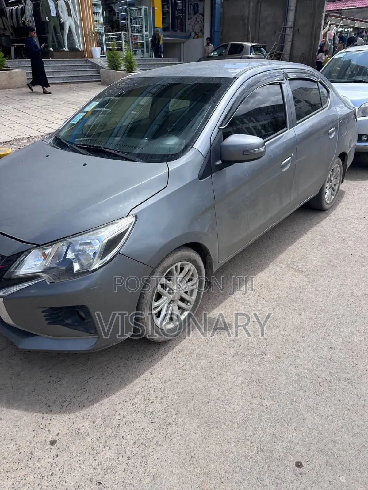 Mitsubishi Attrage 2022 Gray