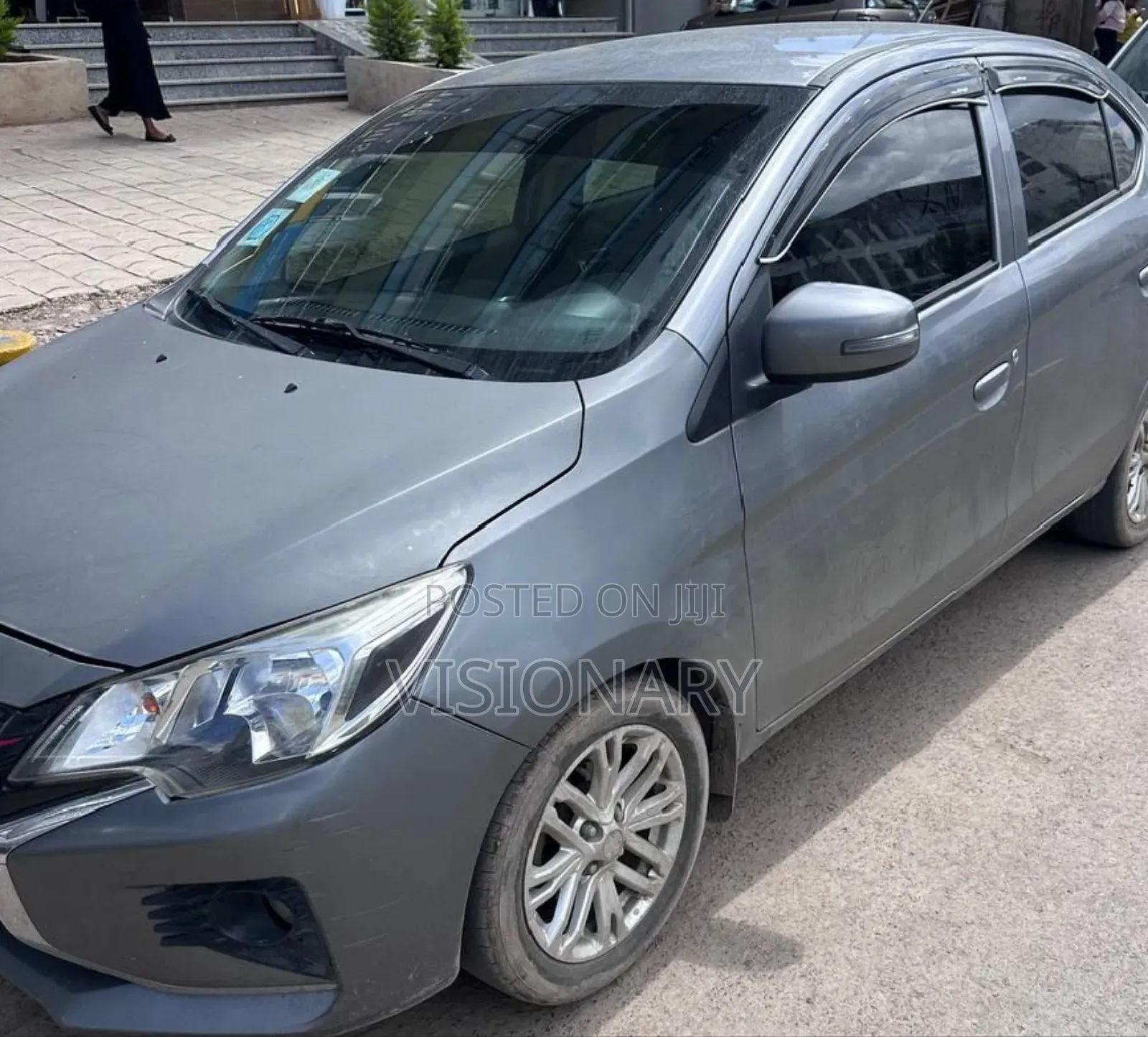 Mitsubishi Attrage 2022 Gray