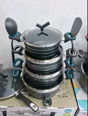 Home and Kitchen 5pcs Momcoc Cookware