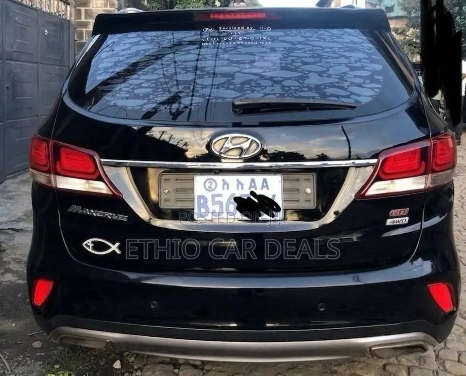 Hyundai Santa Fe 2017 Black