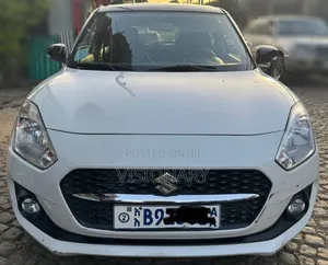 Suzuki Swift 2021 White