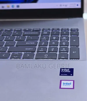 New Laptop HP Pavilion 15 8GB Intel Core Ultra 5 SSD 512GB