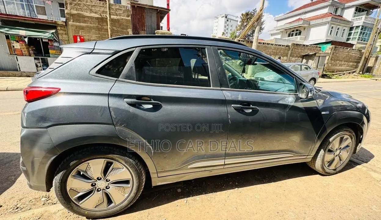 Hyundai Kona EV 2023 Gray