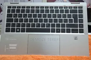 New Laptop HP EliteBook 1040 G8 16GB Intel Core i7 SSD 512GB