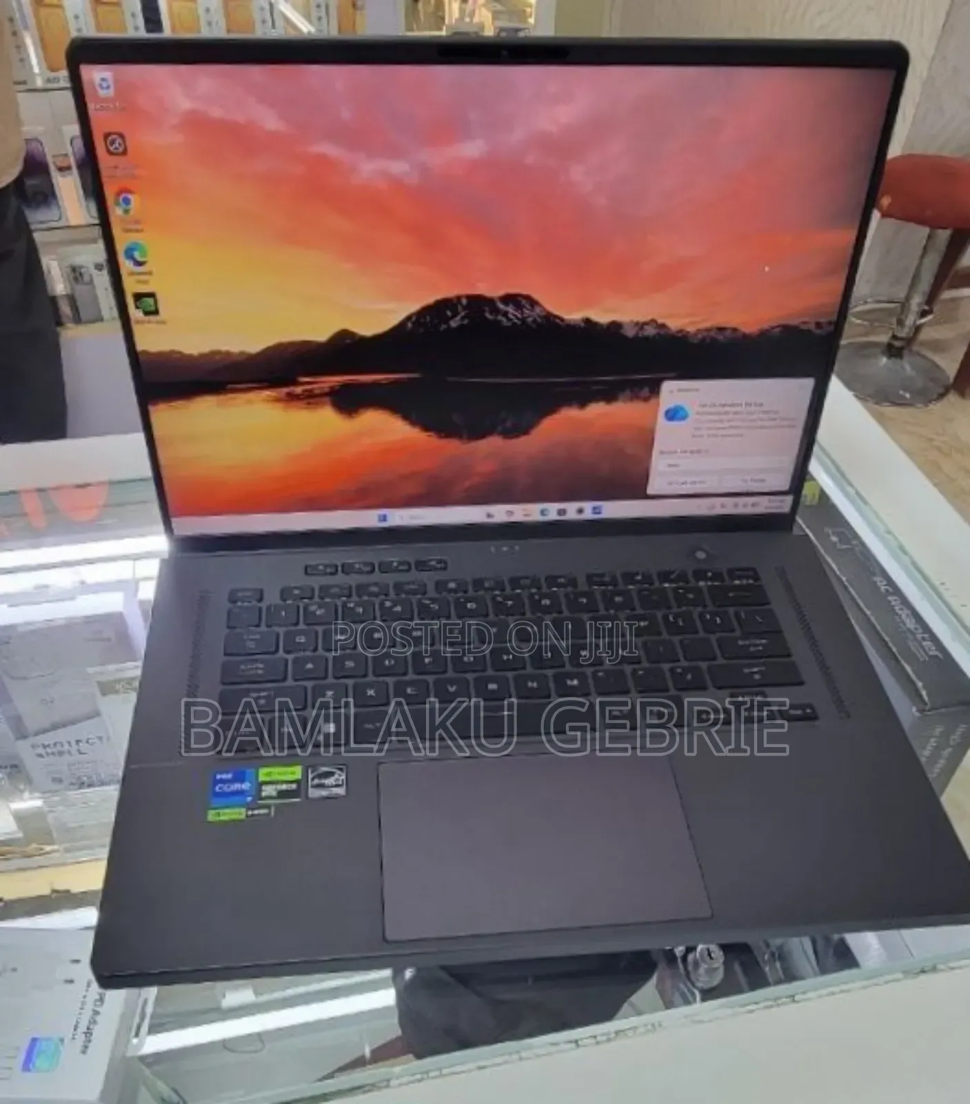 New Laptop Asus ROG Strix G16 G614 16GB Intel Core i7 SSD 1T