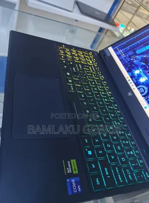 New Laptop Acer Predator Helios Neo 16 16GB Intel Core i9 SSD 1T