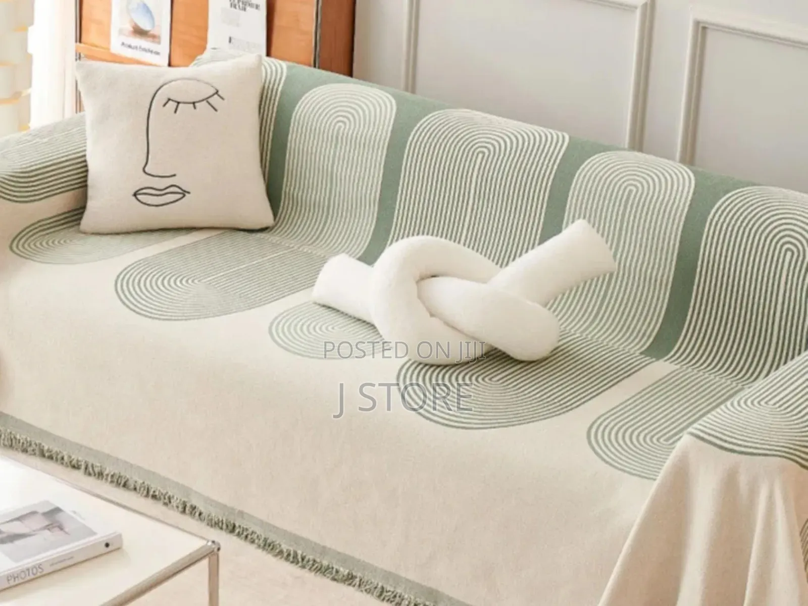 Sofa Cover ውብ እና ማራኪ እይታ የሚፈጥሩ የሶፋ ጨርቆች