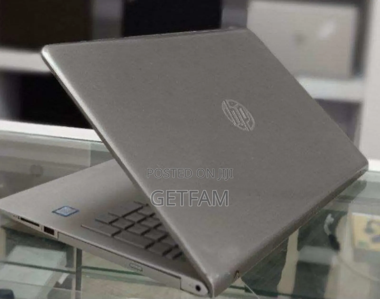 New Laptop HP Pavilion 15 8GB Intel Core i5 SSD 1T