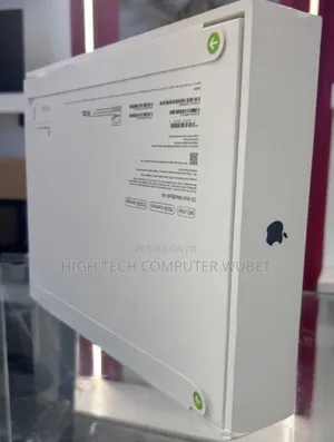 New Laptop Apple MacBook Air 16GB Apple M1 SSD 512GB