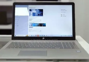 New Laptop HP Pavilion 15 8GB Intel Core i5 SSD 1T