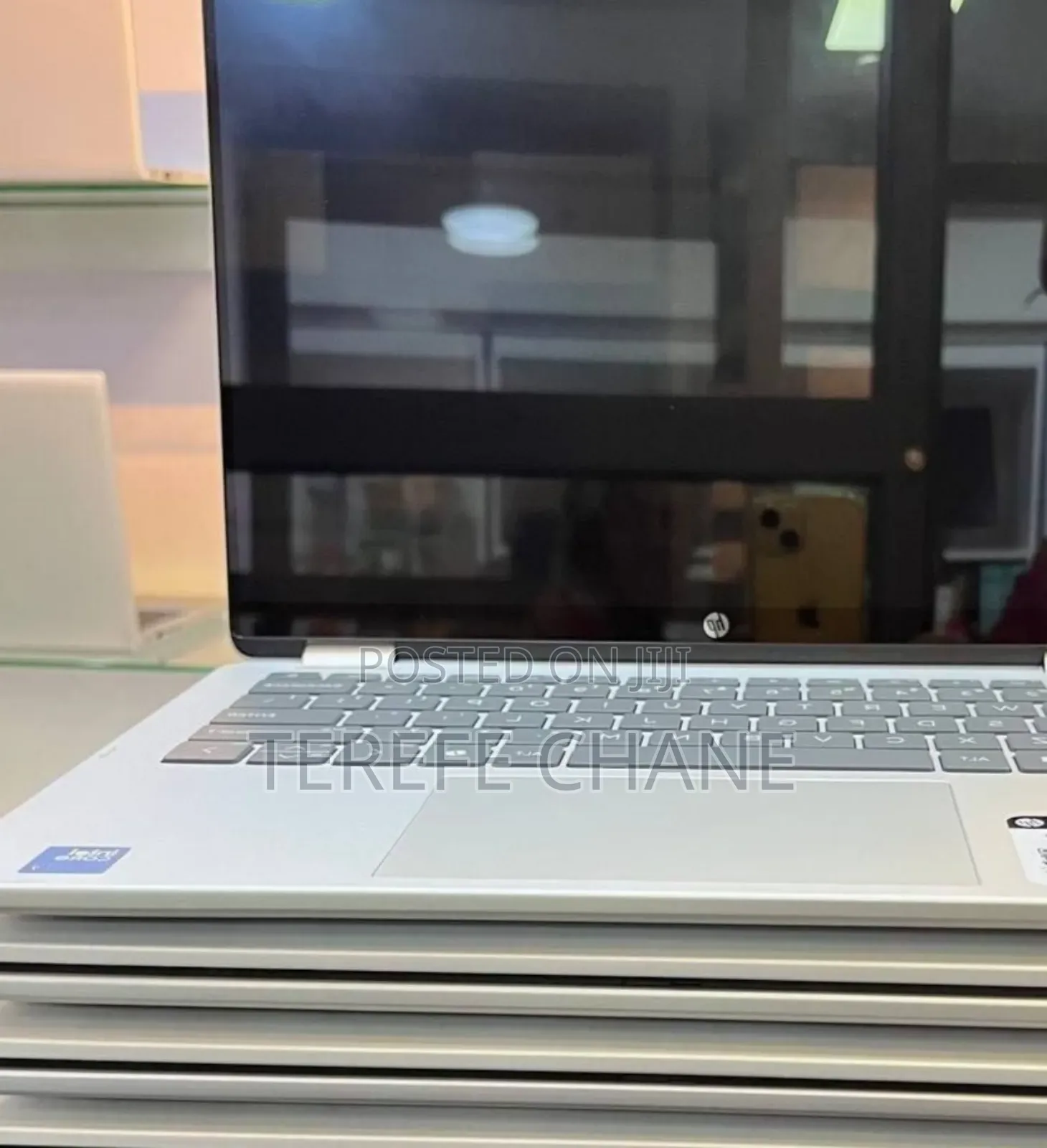 New Laptop HP OmniBook 5 Flip 16GB Intel Core 7 SSD 512GB