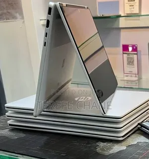 New Laptop HP OmniBook 5 Flip 16GB Intel Core 7 SSD 512GB