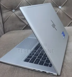 New Laptop HP EliteBook 840 G9 16GB Intel Core i5 SSD 512GB