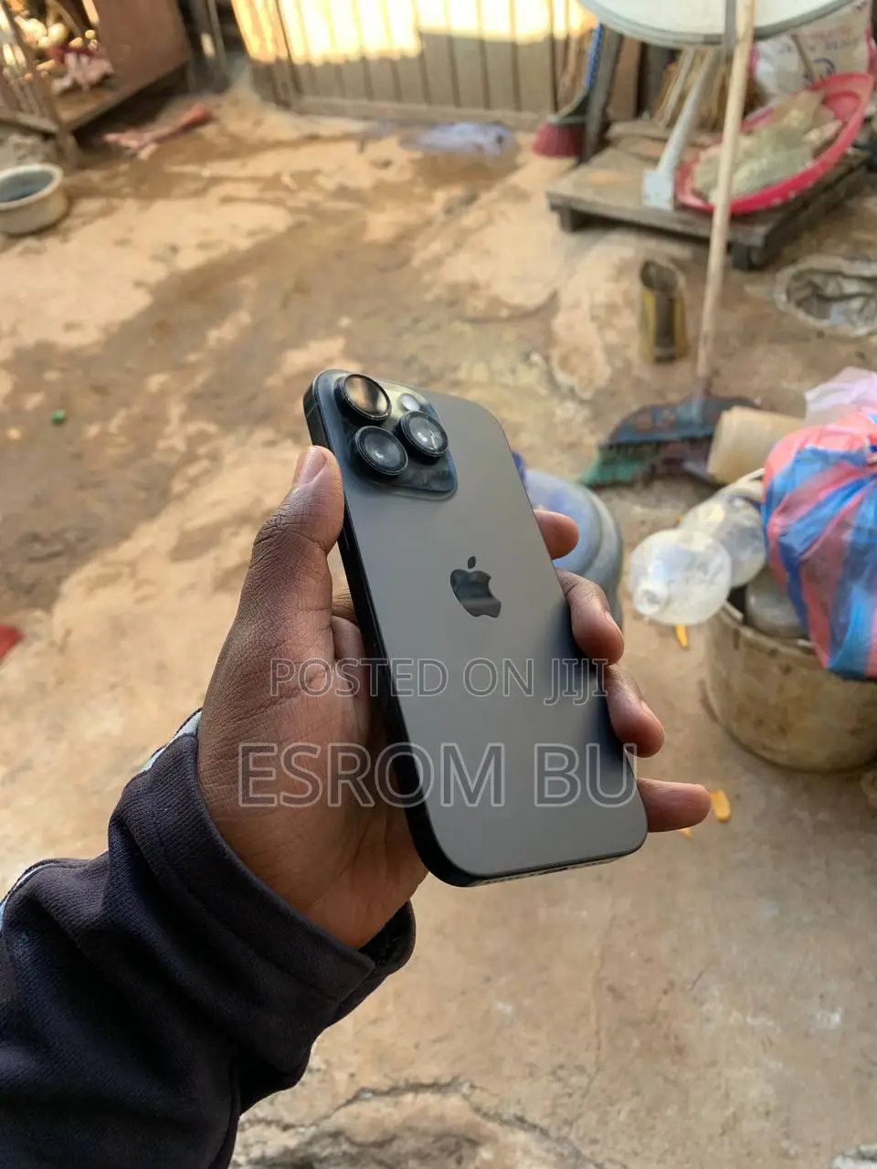 New Apple iPhone 16 Pro 256 GB Black