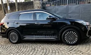 Hyundai Santa Fe 2017 Black