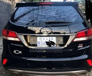 Hyundai Santa Fe 2017 Black