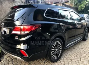 Hyundai Santa Fe 2017 Black