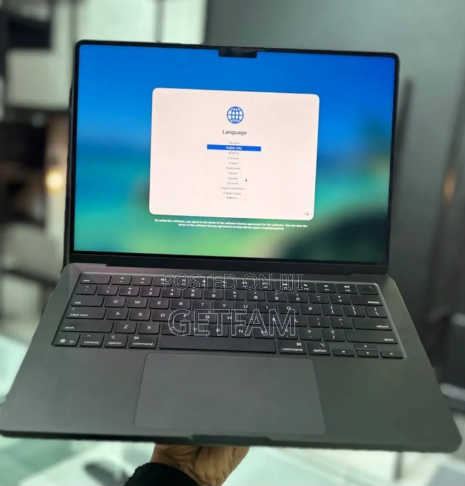 New Laptop Apple MacBook Air 2026 M5 13-inch 16GB Apple M5 SSD 512GB