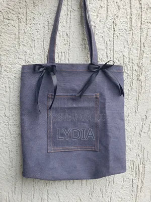 Lyd Tote Bags