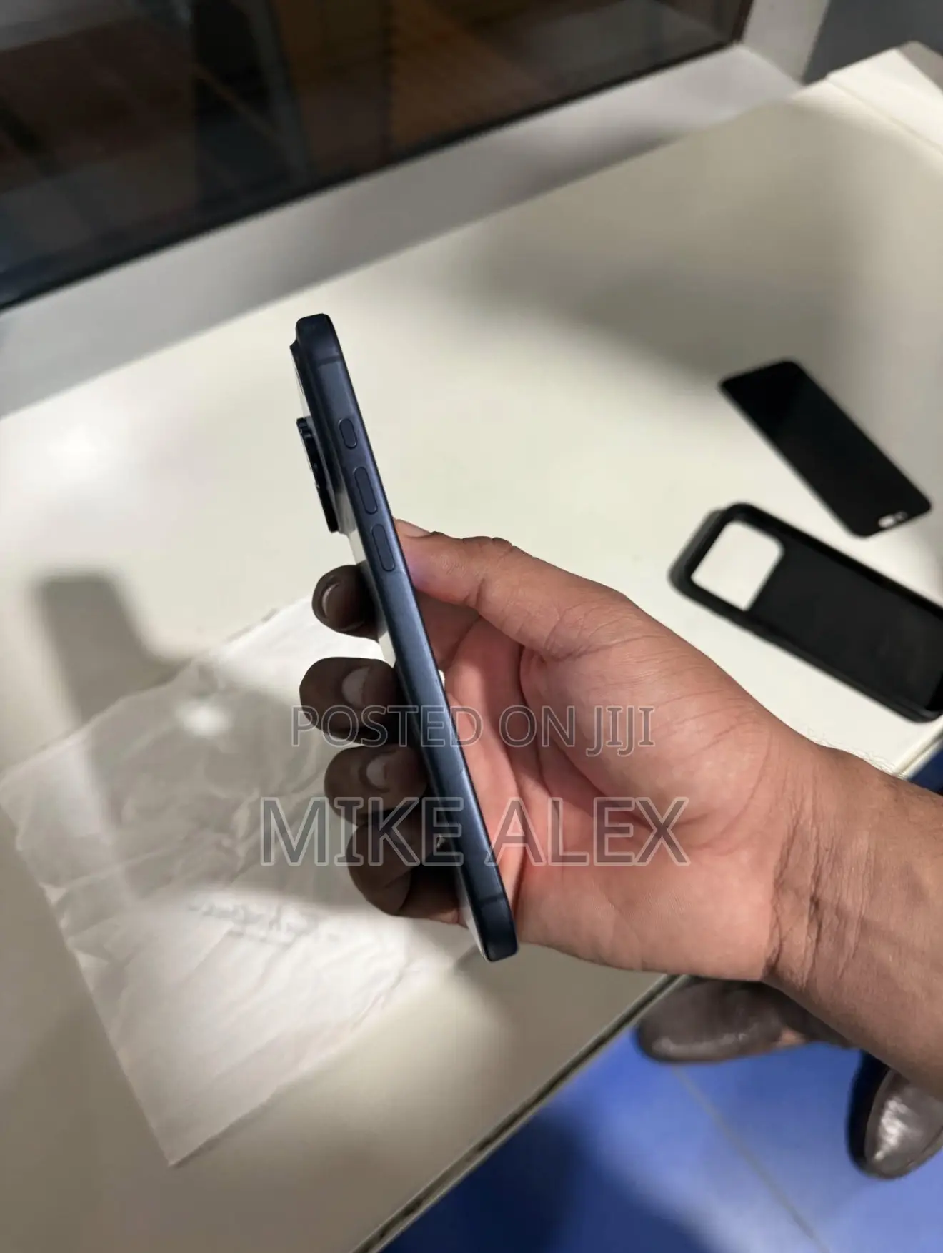 New Apple iPhone 17 Pro Max 256 GB Blue