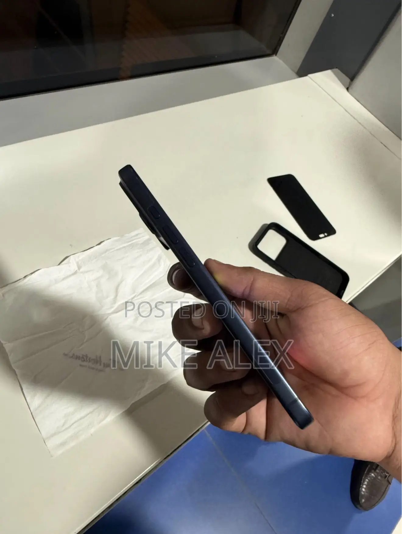 New Apple iPhone 17 Pro Max 256 GB Blue