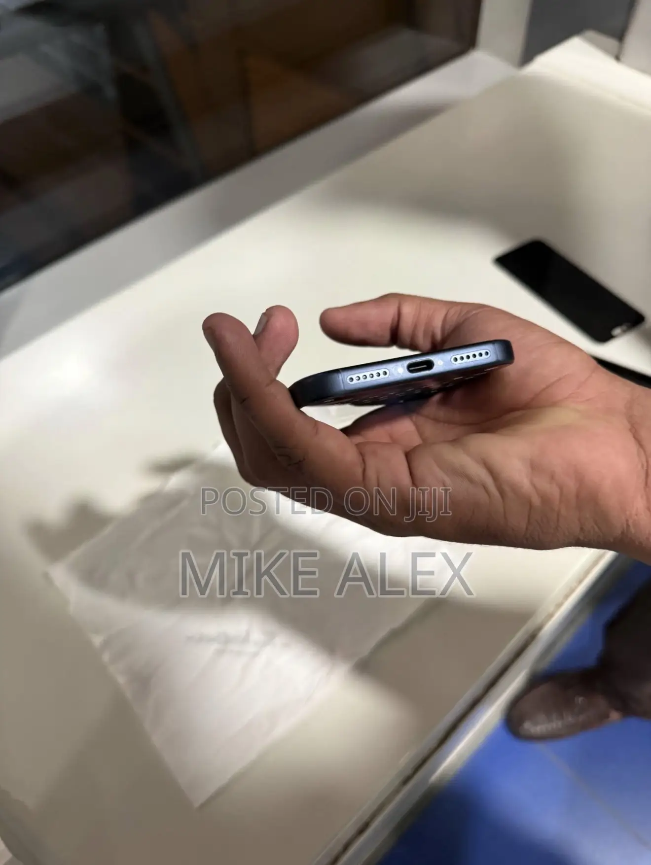 New Apple iPhone 17 Pro Max 256 GB Blue