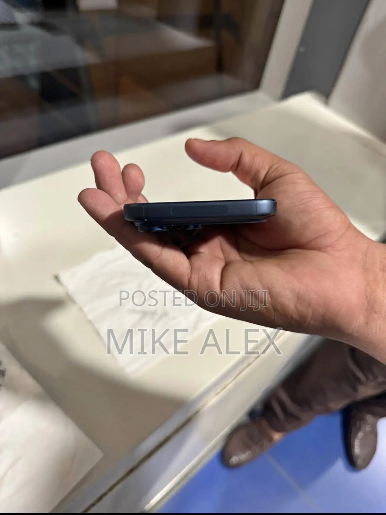 New Apple iPhone 17 Pro Max 256 GB Blue