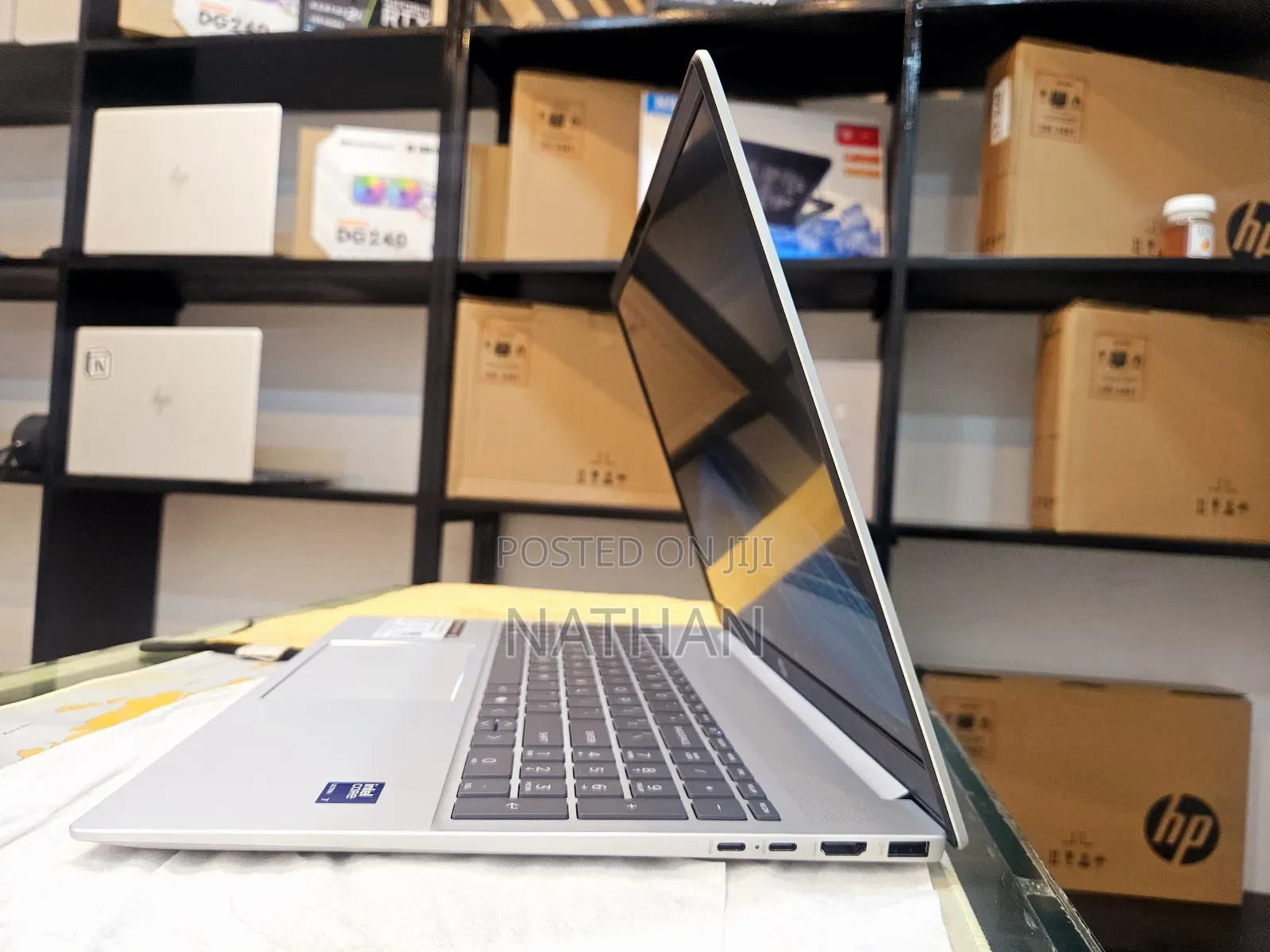 New Laptop HP OmniBook 5 16" 16GB Intel Core Ultra 7 SSD 1T
