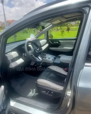 Mitsubishi Airtrek 135 kW FWD 2023 Silver
