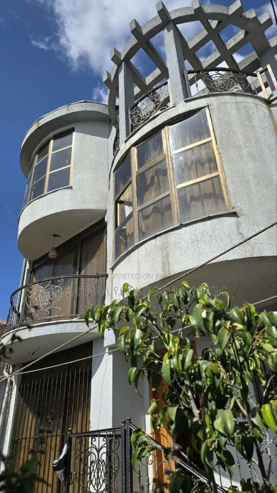 Furnished 6bdrm Townhouse/Terrace in Legetafo Area, Oromia-Finfinne