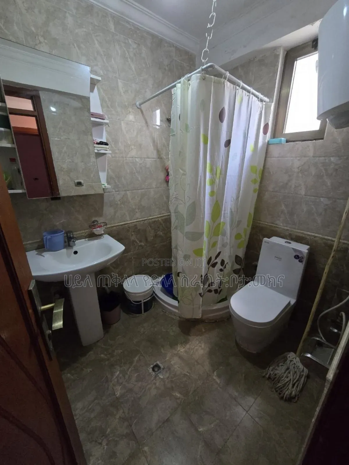 Furnished 6bdrm Townhouse/Terrace in Legetafo Area, Oromia-Finfinne