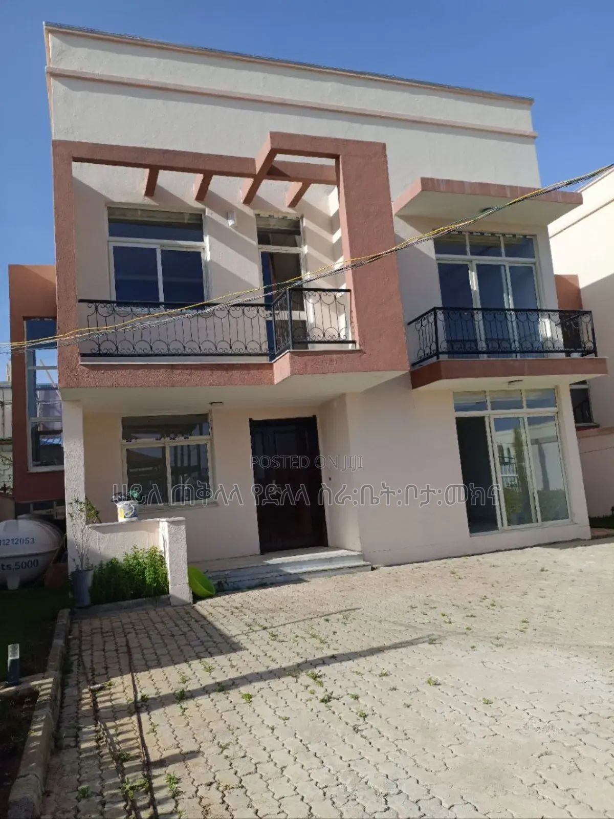 Furnished 5bdrm Townhouse/Terrace in Ccd Real State, Oromia-Finfinne
