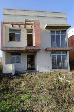 5bdrm House in Ccd Real State, Oromia-Finfinne for sale