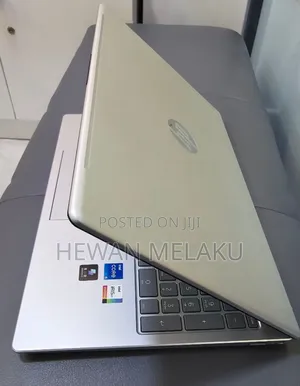 New Laptop HP Stream Notebook 16GB Intel Core i5 SSD 1T