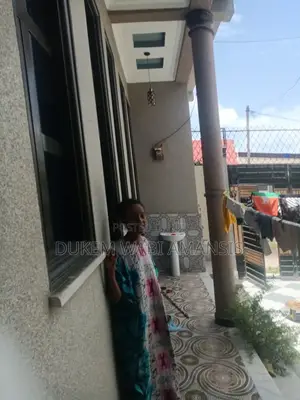Furnished 7bdrm House in Dukam, East Shewa for sale
