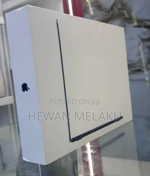 New Laptop Apple MacBook Air 2026 M5 16GB Apple M5 SSD 512GB