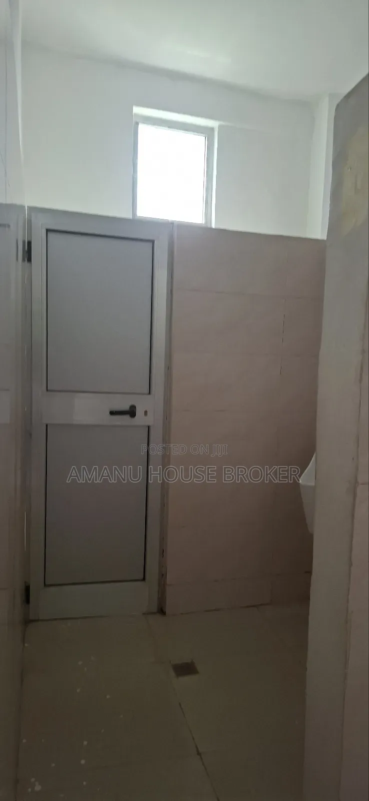 Urgently Available Building For Rent For Office, Hospital