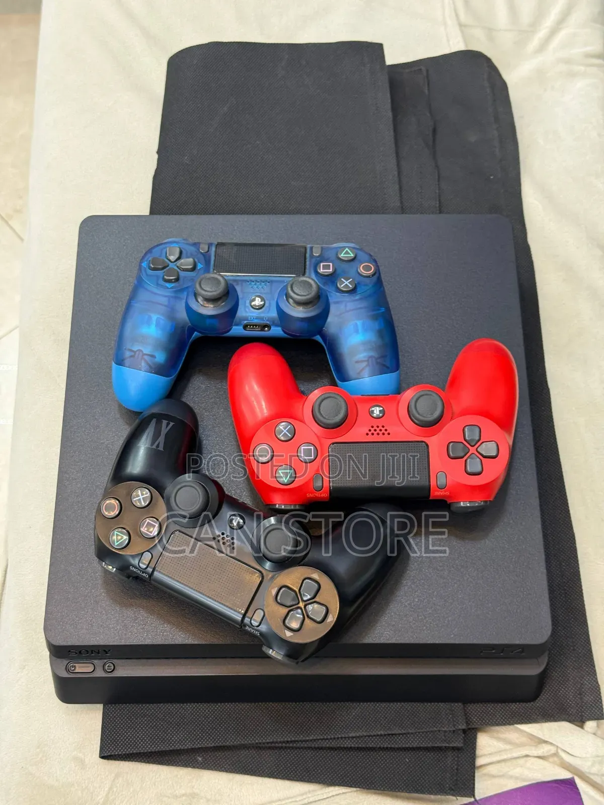 Playstation 4 Slim Model With Three Controller