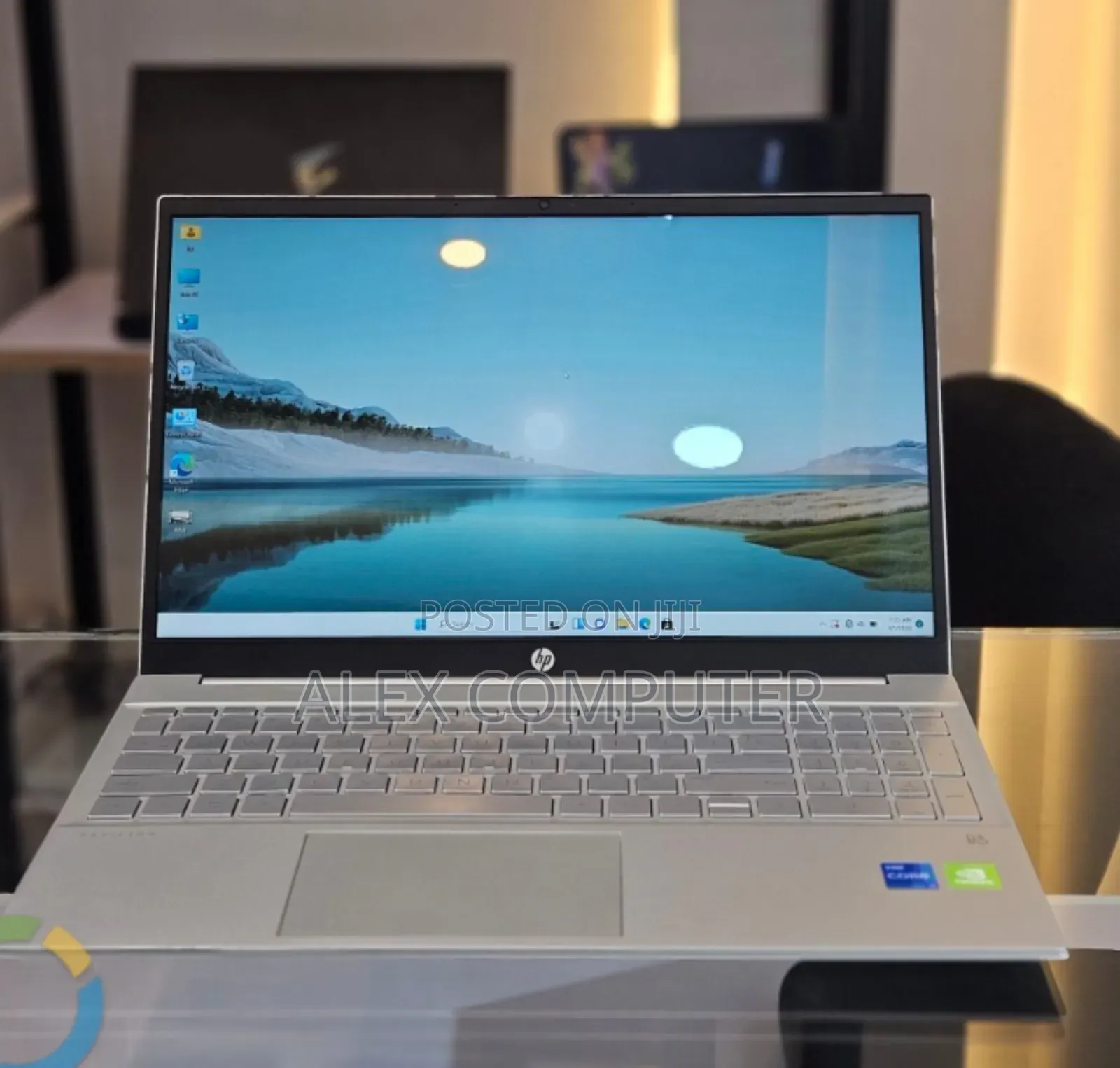 New Laptop HP Pavilion 15 16GB Intel Core i7 SSD 512GB