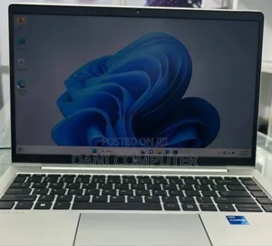 New Laptop HP EliteBook 840 G9 16GB Intel Core i5 SSD 512GB