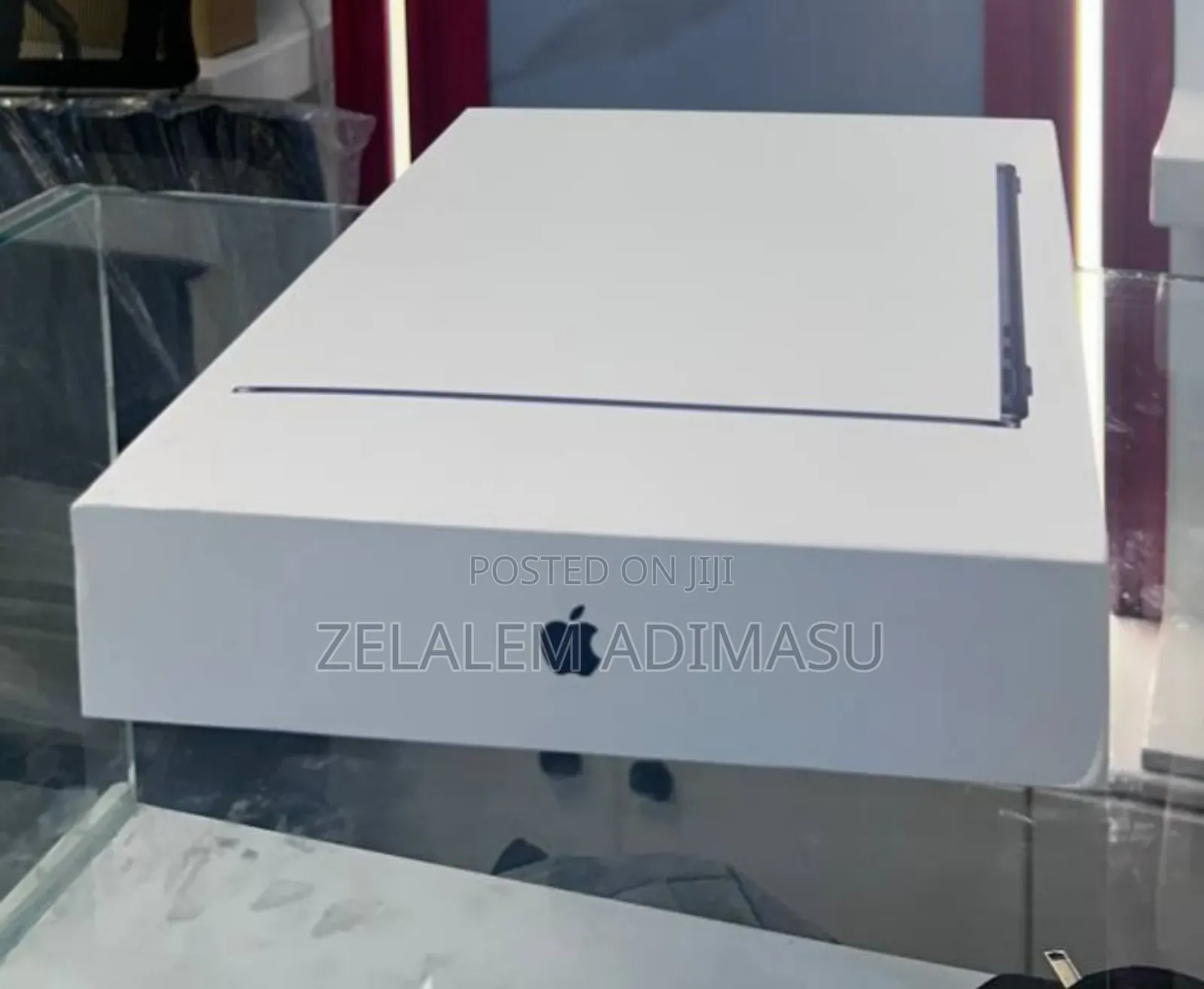 New Laptop Apple MacBook Air 2026 M5 13-inch 16GB Apple M5 SSD 512GB